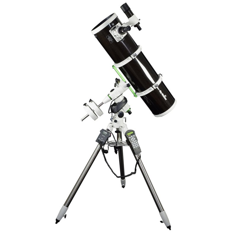 Sky-Watcher Explorer 200P Teleskop med EQ5PRO SynScan GoTo